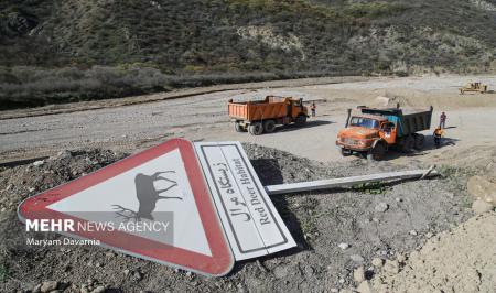 بازسازی جاده تخریب شده بجنورد به جنگل گلستان + عکس 2 بازسازی جاده تخریب شده بجنورد به جنگل گلستان + عکس