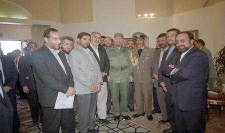 سفر فیدل کاسترو به تهران در سال ۱۳۸۰ + عکس 5 سفر فیدل کاسترو به تهران در سال ۱۳۸۰ + عکس