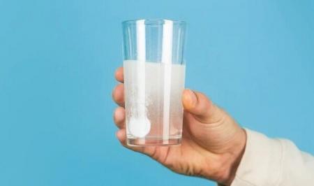 نکات مهم برای مصرف قرص جوشان 1 نکات مهم برای مصرف قرص جوشان
