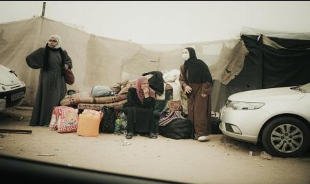 از اینجا هیچ راه فراری نیست+عکس 1 از اینجا هیچ راه فراری نیست+عکس