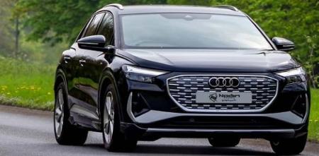 اولین تصاویر از خودروی خفنی که داخل سرزمین شد 1 اولین تصاویر از خودروی خفنی که وارد کشور شد