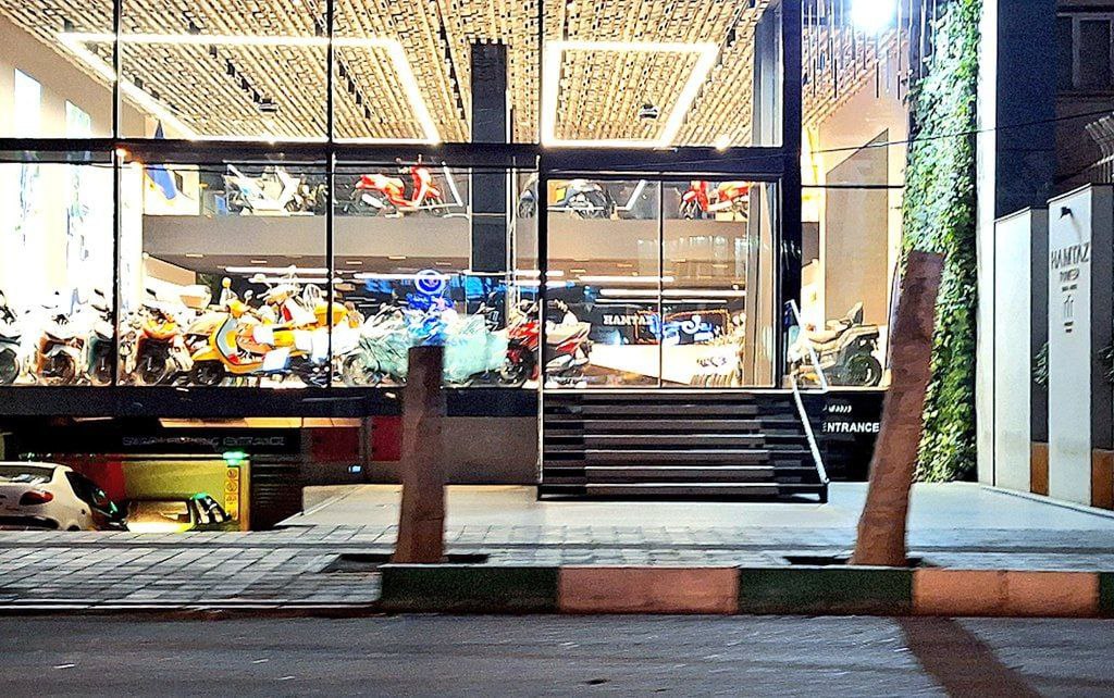 درختان خیابان معروف تهران به طرز عجیبی غیب شدند + عکس