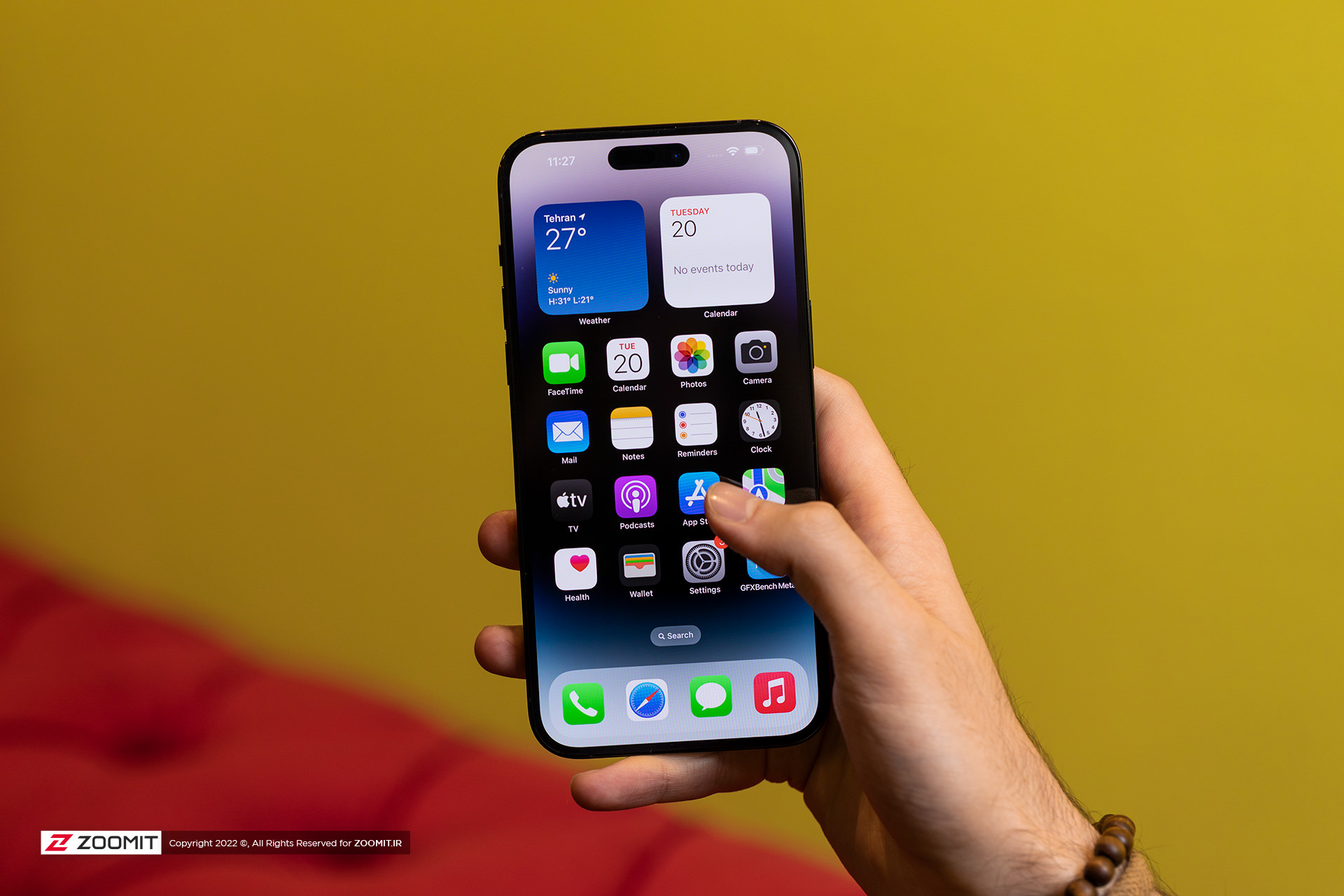 چرا اپل هیچ زمان به رقابت موتورهای جستوجو داخل نمیبشود؟ مدیر ارشد شرکت جواب میدهد_سودو تکنولوژی 3 نصب فونت روی آیفون (انواع فونت فارسی و انگلیسی)