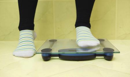 بیماری‌های پنهانی که سبب افزایش وزن در خانم‌ها می‌شوند