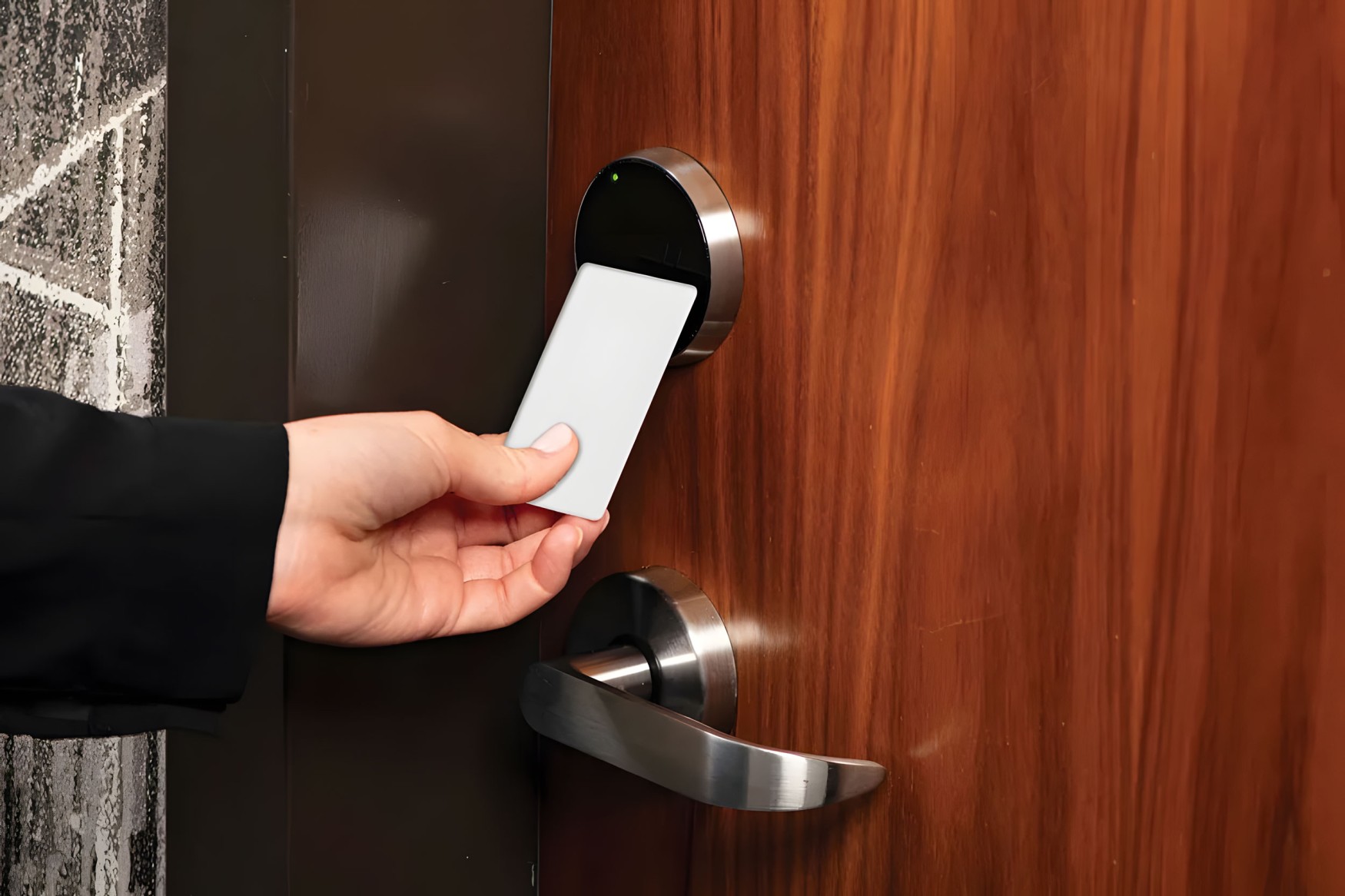 هشدار هکرها: قفل درِ هتل‌ها با گوشی‌های اندرویدی باز می‌شود