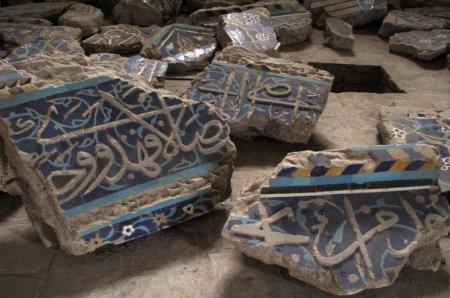 از بازمانده های زلزله مهیب تبریز در مسجد کبود+عکس_سودو تکنولوژی 1 از بازمانده های زلزله مهیب تبریز در مسجد کبود+عکس