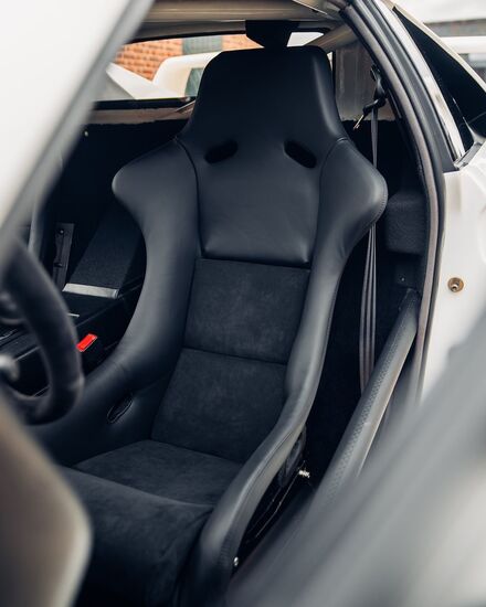 عکس هایی از کمیاب ترین ماشین های فرانسوی در جهان_سودو تکنولوژی 2 ونچوری 400 تروفی