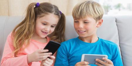 صدمه های تلفن همراه برای کودکان+ اینفوگرافی | اختصاصی_سودو تکنولوژی 17 آسیب های تلفن همراه برای کودکان+ اینفوگرافی | اختصاصی