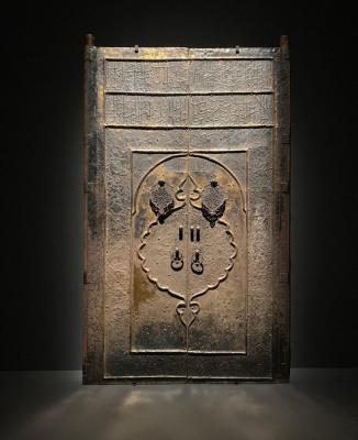 قدیمی‌ترین درب کعبه که مربوط به دوره عثمانی است