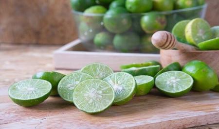 چطور با خوردن لیمو وزن کم کنیم؟_سودو تکنولوژی 1 چطور با خوردن لیمو وزن کم کنیم؟