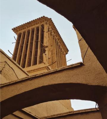 همنشینی ساباط و بادگیر در یزد زیبا_سودو تکنولوژی 1 همنشینی ساباط و بادگیر در یزد زیبا