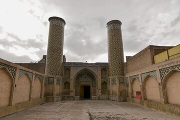 تصاویری چشم نواز از مسجد ۱۵۰ ساله قاجاری با دو محراب_سودو تکنولوژی 5 3.jpg