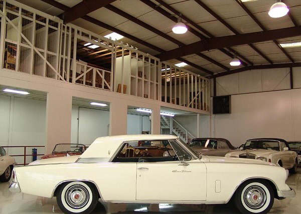 ستارهای از دهه 60: Studebaker Gran Tourismo Hawk 1962 ستارهای از دهه 60: Studebaker Gran Tourismo Hawk 1962
