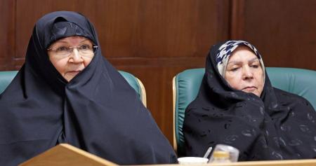 تصویری از ۲ قاضی زن دیوان عالی کشور در بازدید امروز رئیس قوه قضاییه