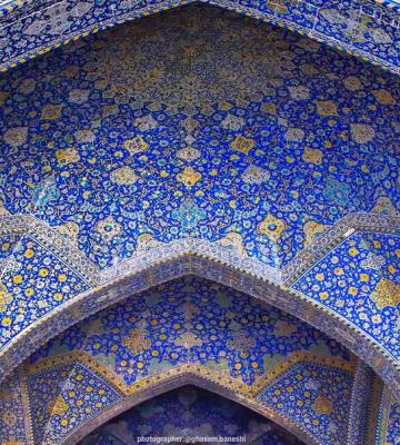 شکوه کاشی‌کاری‌های اصفهان