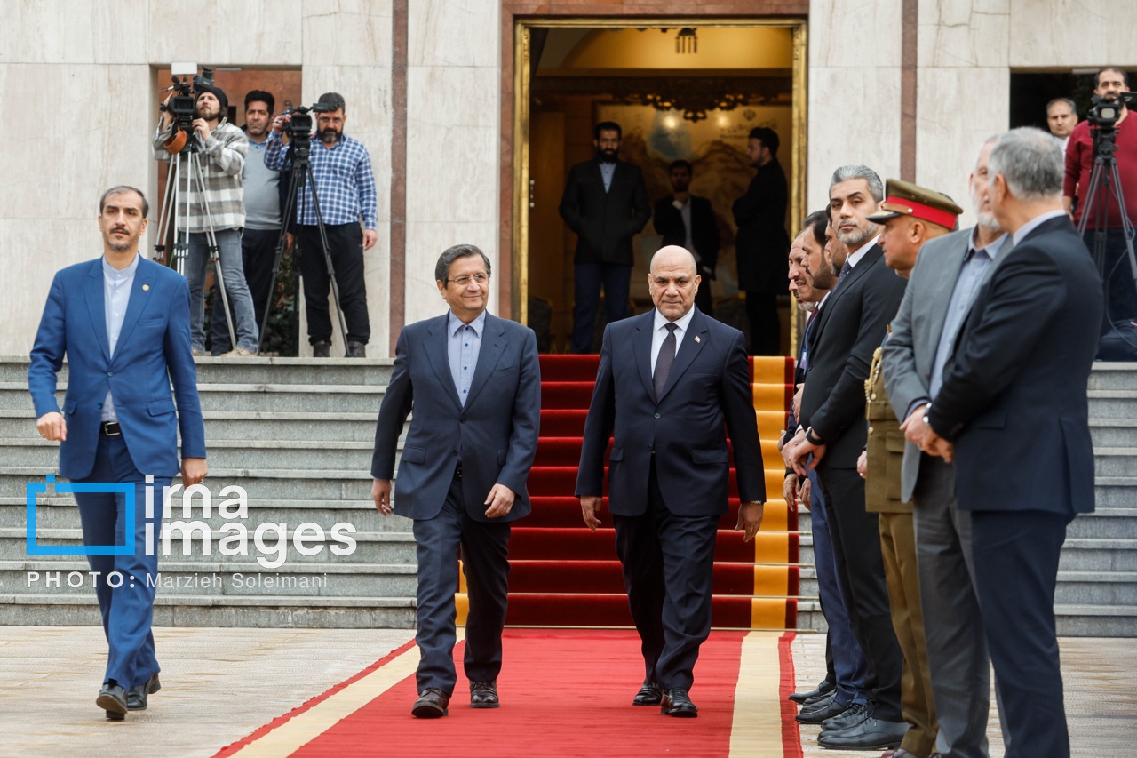 نخست وزیر عراق در فرودگاه مهرآباد تهران نخست وزیر عراق در فرودگاه مهرآباد تهران