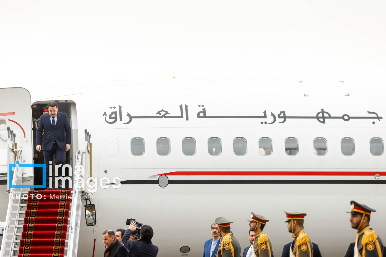 نخست وزیر عراق در فرودگاه مهرآباد تهران نخست وزیر عراق در فرودگاه مهرآباد تهران