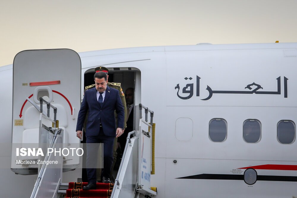 نخست وزیر عراق در فرودگاه مهرآباد تهران نخست وزیر عراق در فرودگاه مهرآباد تهران