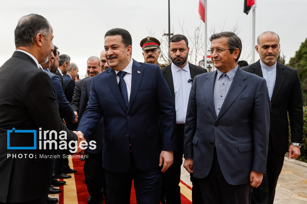 نخست وزیر عراق در فرودگاه مهرآباد تهران نخست وزیر عراق در فرودگاه مهرآباد تهران