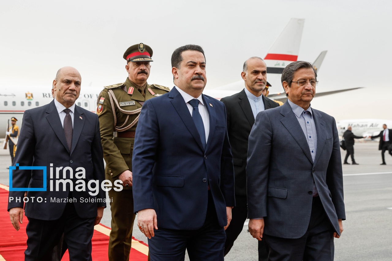 نخست وزیر عراق در فرودگاه مهرآباد تهران نخست وزیر عراق در فرودگاه مهرآباد تهران