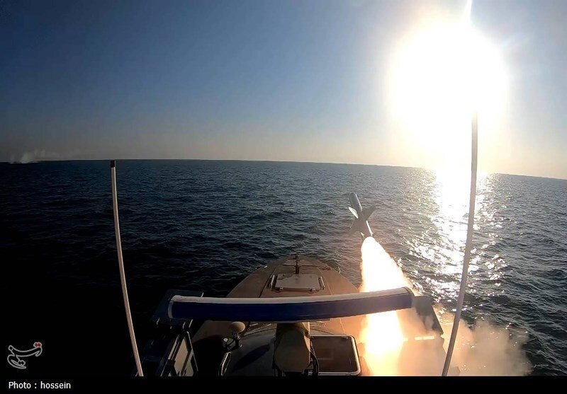 تکنولوژی های تازه نیروی دریایی ایران که در رزمایش ظهر امروز سپاه رونمایی شد+ تصاویر_سودو تکنولوژی 7 رونمایی از تکنولوژی جدید در رزمایش جدید سپاه/ سردار تنگسیری: قادریم امنیت منطقه حساس خلیج فارس را تامین کنیم