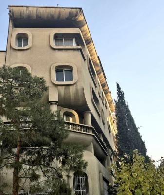 کوچه‌های یوسف‌آباد با خانه‌هایی عجیب و غریب