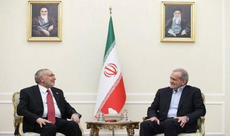 پزشکیان امروز میزبان رئیس مجلس عراق بود