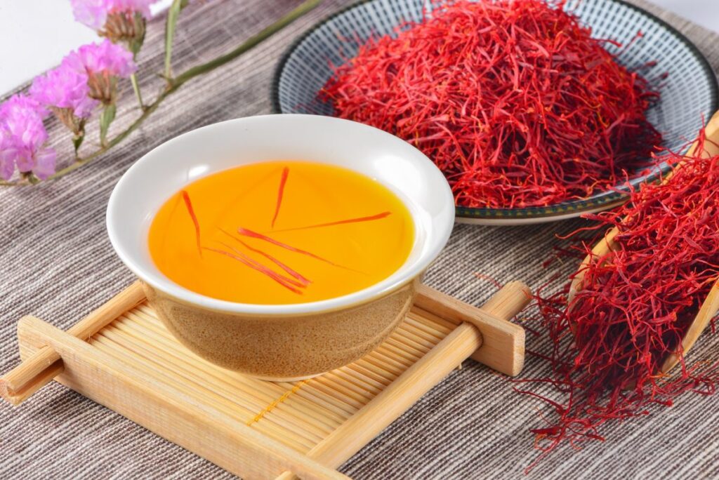 1741993562 754 دمنوش های سودمند ۱۲ دمنوش گیاهی سودمند که باید امتحان