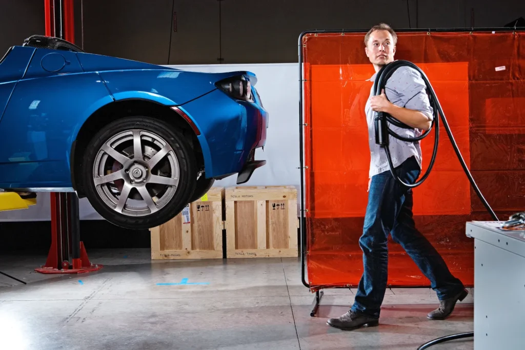 ایلان ماسک و تسلا: رهبری که موتور پیروزی است_سودو تکنولوژی 24 1742015419 19 ایلان ماسک و تسلا رهبری که موتور پیروزی است سودو تکنولوژی.webp