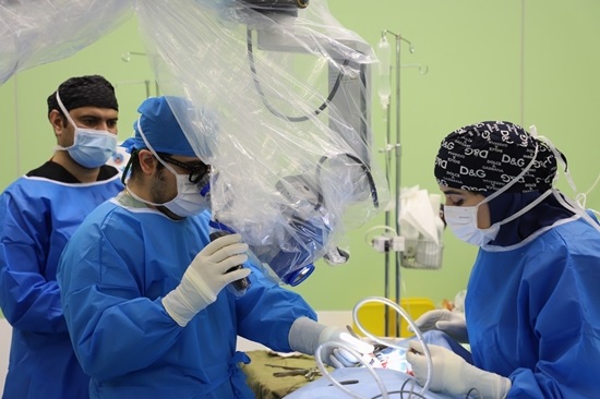 انجام نخستین جراحی ساقه مغز در بیمارستان کودکان حکیم + تصاویر_سودو تکنولوژی 6 انجام نخستین جراحی ساقه مغز در بیمارستان کودکان حکیم + تصاویر