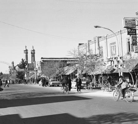 سبزوار خیابان بیهق سال ۱۳۵۳ خورشیدی