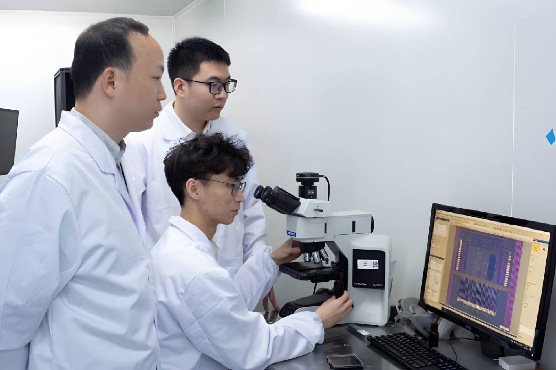 دانشمندان دانشگاه فودان