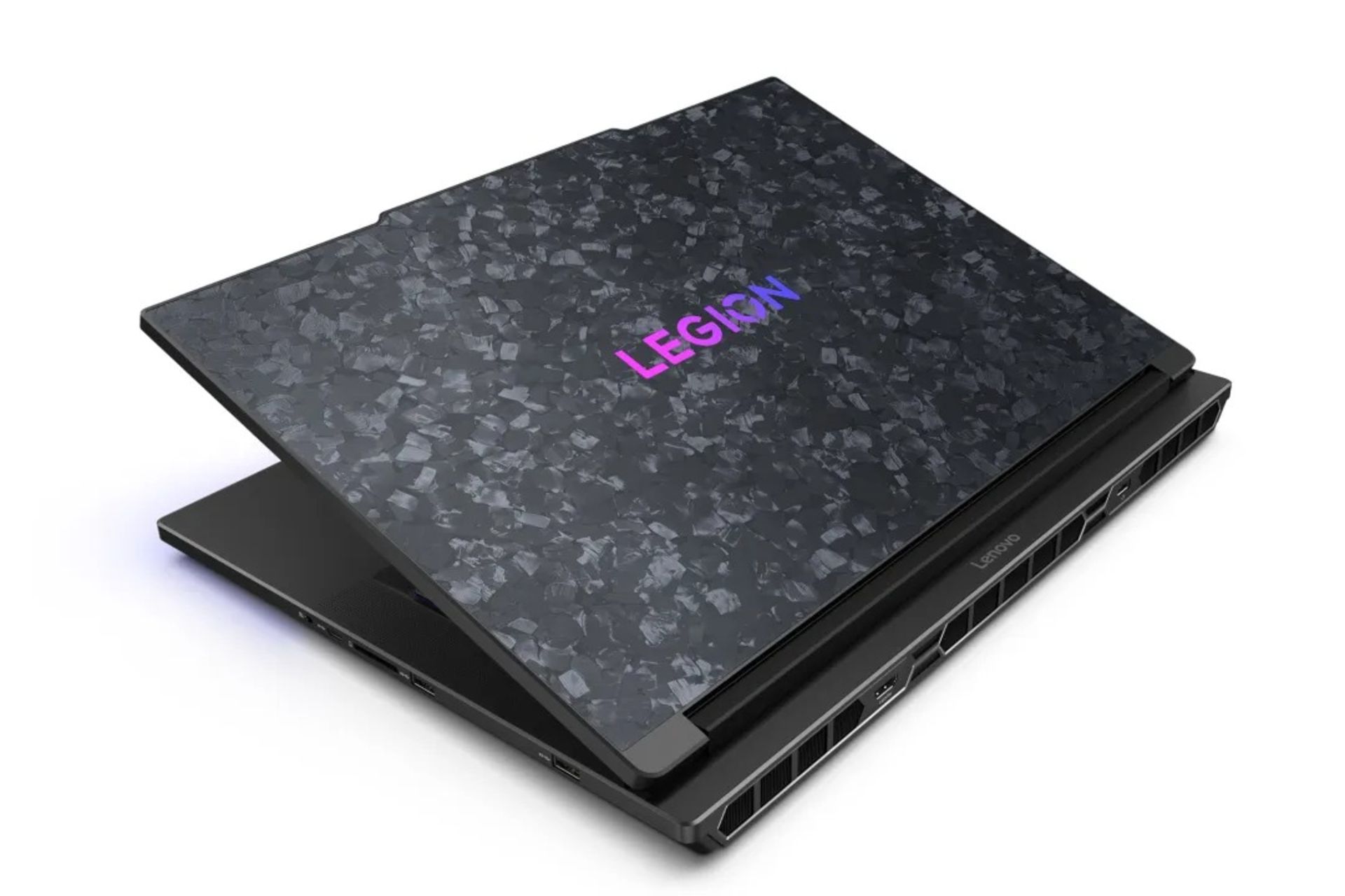 نسل دهم لپ‌تاپ گیمینگ Legion 9i به‌صورت نیمه‌باز