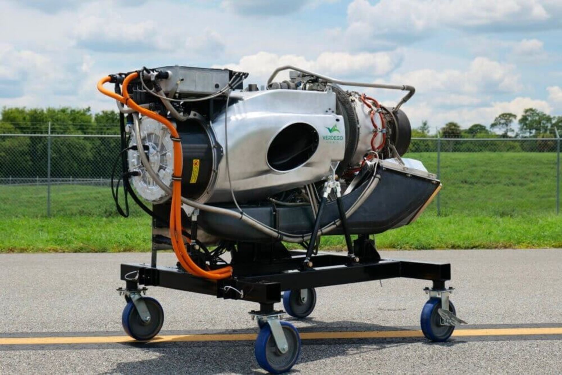 هواپیمای عمودپرواز با امکانات لوکس؛ این تریفن ۶۰۰ است_سودو تکنولوژی 7 هواپیمای عمود پرواز TriFan 600