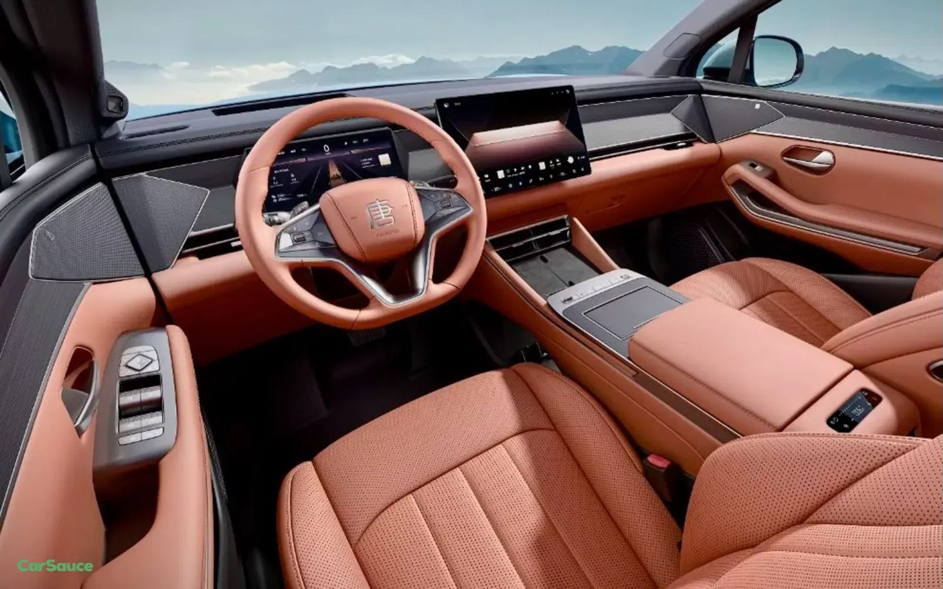 نمای داخل کابین خودرو بی‌وای‌دی Sealion 8