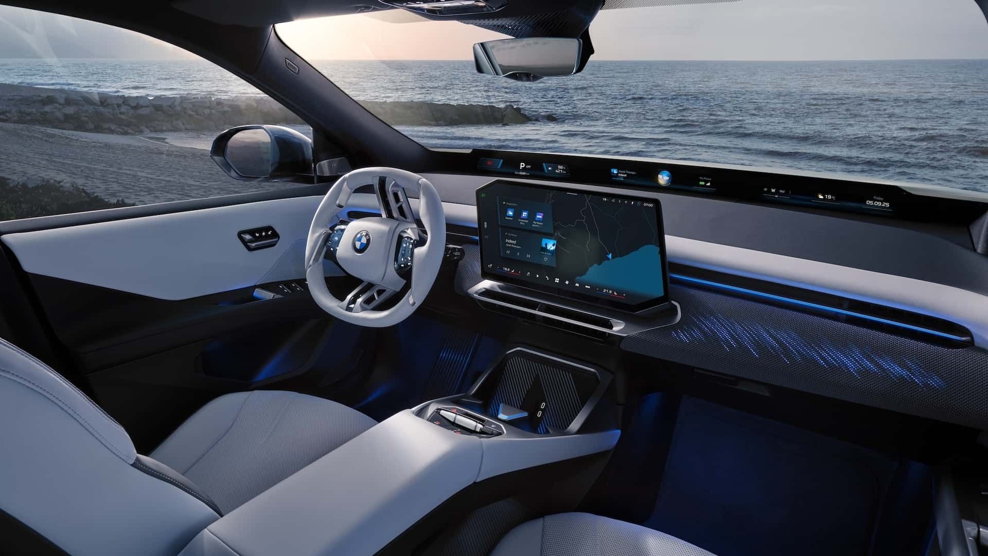 نمای داخل کابین خودرو بی‌ام‌و iX3